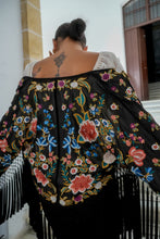 Cargar imagen en el visor de la galería, Chaqueta Valle negro káhyra
