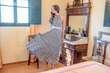 Cargar imagen en el visor de la galería, Vestido Solera Halter Sunset &amp; Moon
