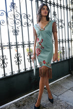 Cargar imagen en el visor de la galería, Vestido Flamenco verde Káhyra
