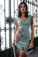 Cargar imagen en el visor de la galería, Vestido Flamenco verde Káhyra

