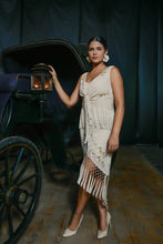 Cargar imagen en el visor de la galería, Vestido Soledad Beige Káhyra
