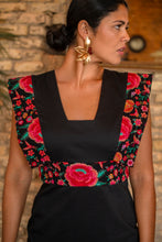 Cargar imagen en el visor de la galería, Vestido Mariposa Feria negro Káhyra

