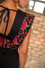 Cargar imagen en el visor de la galería, Vestido Mariposa Feria negro Káhyra

