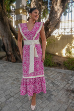 Cargar imagen en el visor de la galería, Vestido Lozanía fucsia Káhyra
