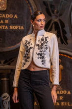 Cargar imagen en el visor de la galería, Chaqueta Levante Beige Káhyra
