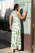 Cargar imagen en el visor de la galería, Vestido Litoral Verdor Sunset &amp; Moon
