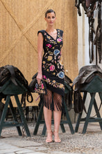 Cargar imagen en el visor de la galería, Vestido Oloroso Negro Káhyra
