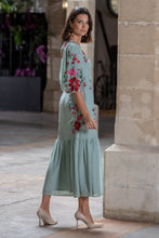 Cargar imagen en el visor de la galería, Vestido Amapola Verde Káhyra
