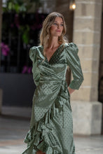 Cargar imagen en el visor de la galería, Vestido Cream Verde Káhyra
