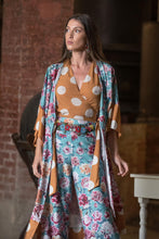 Cargar imagen en el visor de la galería, Chaqueta Kimono Kahyra
