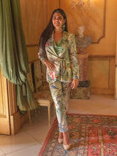 Cargar imagen en el visor de la galería, Chaqueta Aurora Tropical Kahyra
