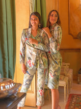 Cargar imagen en el visor de la galería, Chaqueta Aurora Tropical Kahyra
