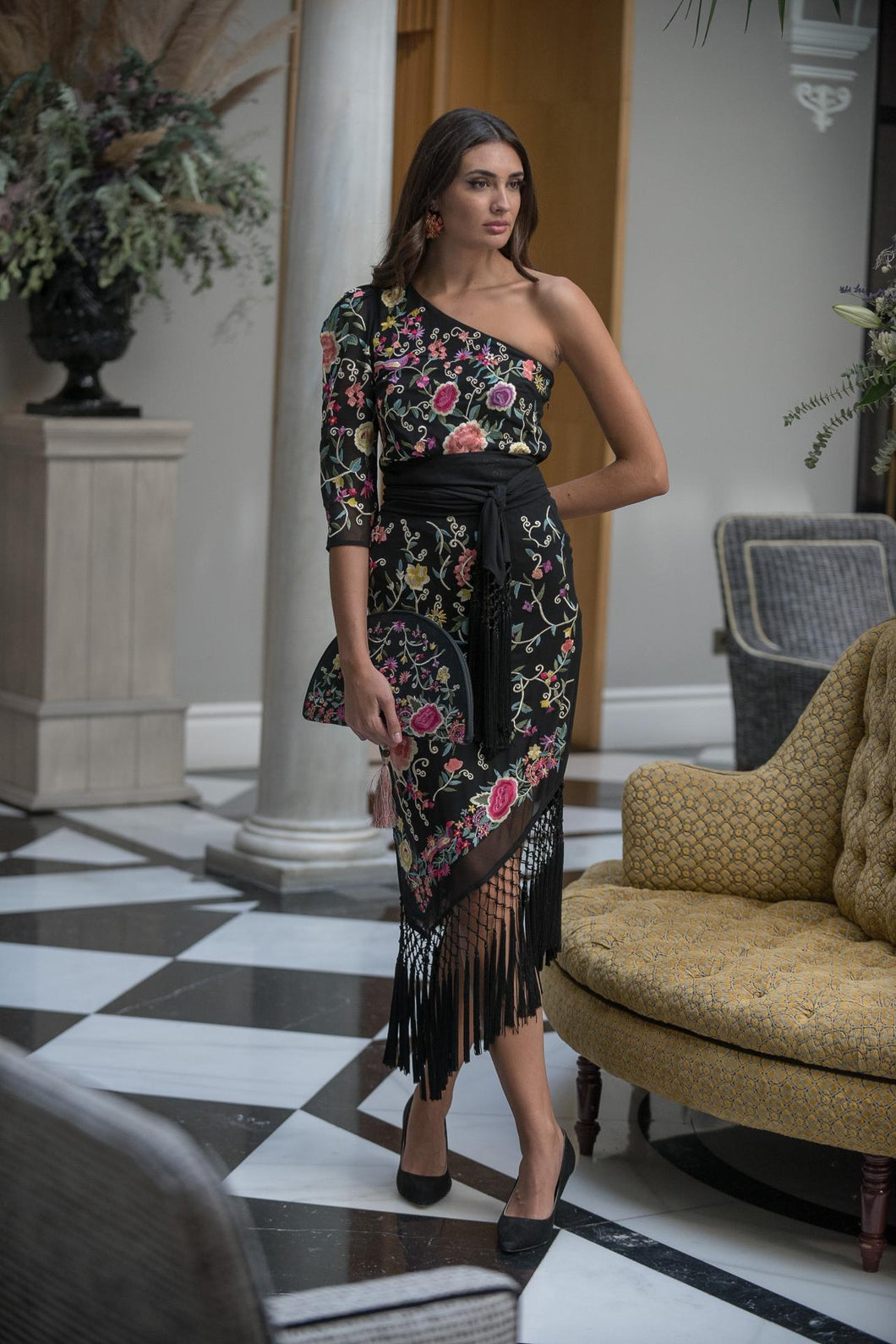 Falda Mantón Negra Kahyra