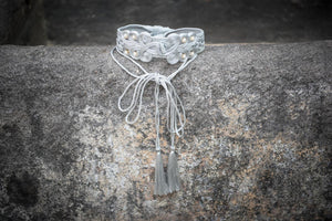 Cinturon Cascabeles Perlas Kahyra Plata