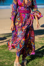 Cargar imagen en el visor de la galería, Cinturón Nudos Fucsia Kahyra
