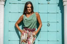 Cargar imagen en el visor de la galería, Cinturón Turco Fucsia Kahyra
