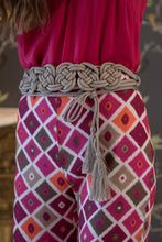 Cargar imagen en el visor de la galería, Pantalón Dama Fucsia Kahyra
