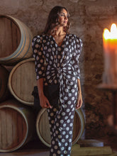 Cargar imagen en el visor de la galería, Mono Jade Feria Kahyra
