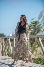 Cargar imagen en el visor de la galería, Chaqueta Cadenas Elegant Sunset And Moon
