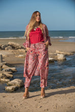 Cargar imagen en el visor de la galería, Chaqueta Rosa Flamenco Sunset And Moon
