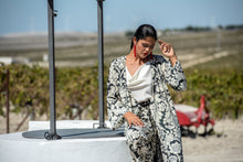 Cargar imagen en el visor de la galería, Chaqueta Almijar Sunset &amp; Moon
