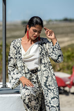 Cargar imagen en el visor de la galería, Chaqueta Almijar Sunset &amp; Moon
