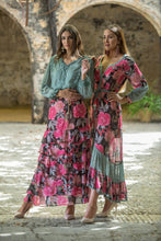 Cargar imagen en el visor de la galería, Vestido Bouquet Borlon Sunset And Moon

