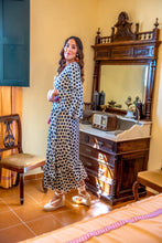 Cargar imagen en el visor de la galería, Vestido Solera Sunset &amp; Moon
