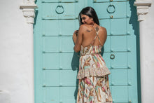 Cargar imagen en el visor de la galería, Vestido Guacamayo Volante Sunset &amp; Moon
