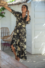 Cargar imagen en el visor de la galería, Vestido Kavala Cruzado Sunset &amp; Moon
