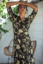 Cargar imagen en el visor de la galería, Vestido Kavala Cruzado Sunset &amp; Moon
