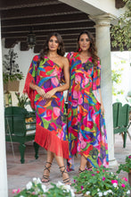 Cargar imagen en el visor de la galería, Vestido Brasil Flecos Sunset &amp; Moon
